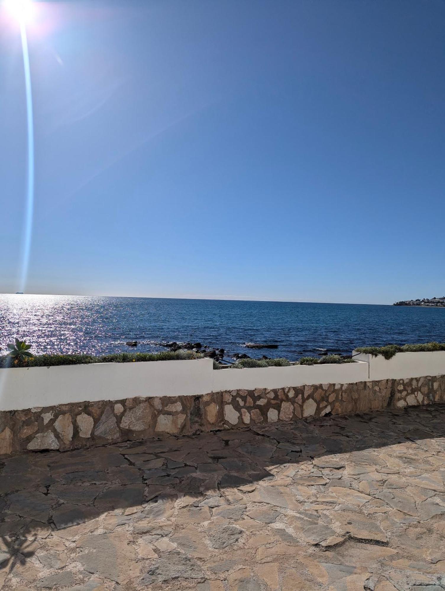 Rise & Shine Beachfront La Cala La Cala De Mijas Exterior photo